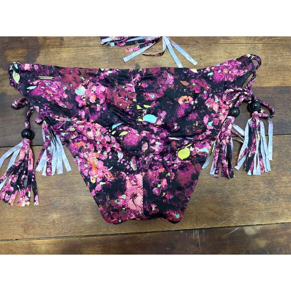 Victoria's Secret Tasseled Halter Cinched Bottom Bikini Set Size Large Abstract - Picture 4 of 12